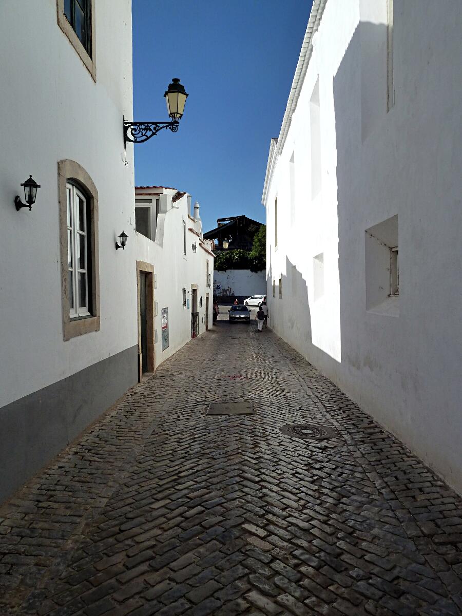 Faro - Rua do Castelo