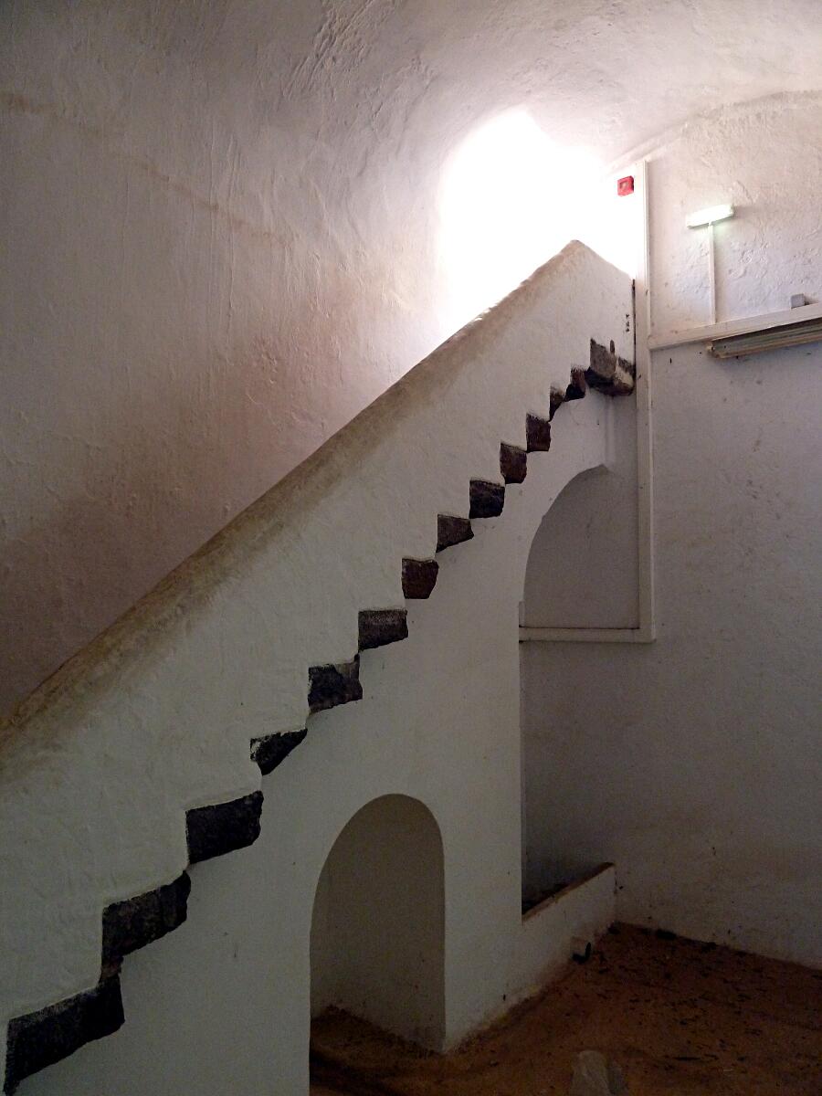 Silves - Castelo dos Mouros (Zisterne)