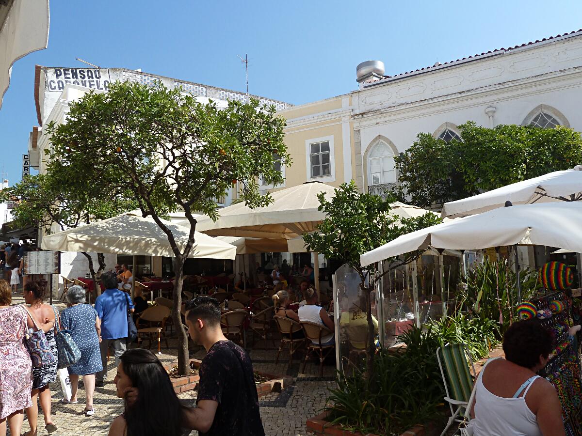 Lagos - Rua Lima Leit�o