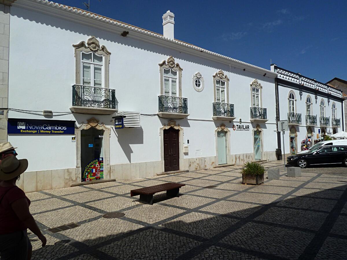 Tavira - Rua Est�cio da Veiga
