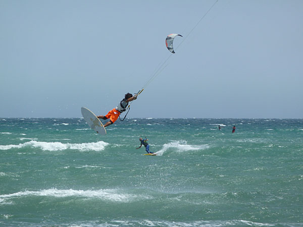 Los Ca�os de Meca - Kite-Surfer bei S�dostwind
