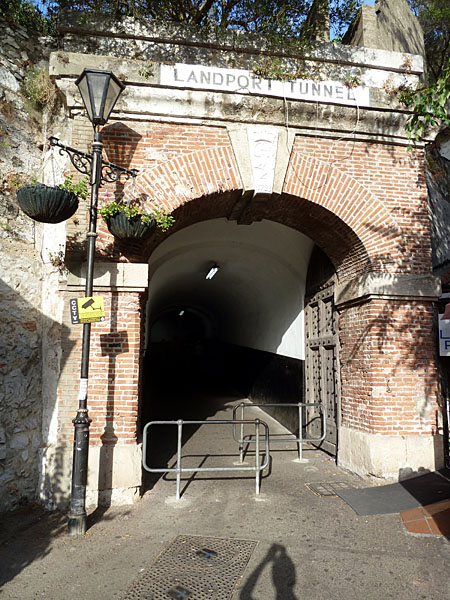 Gibraltar - Landport Tunnel (Stadtseite)