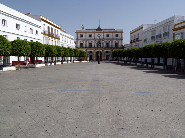 Medina-Sidonia - Plaza de Espa�a mit Ayuntamiento (16. Jh.)