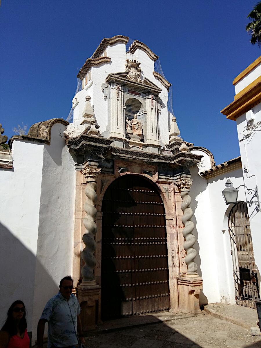 Portada de Santa Ana de Lucena (1585)