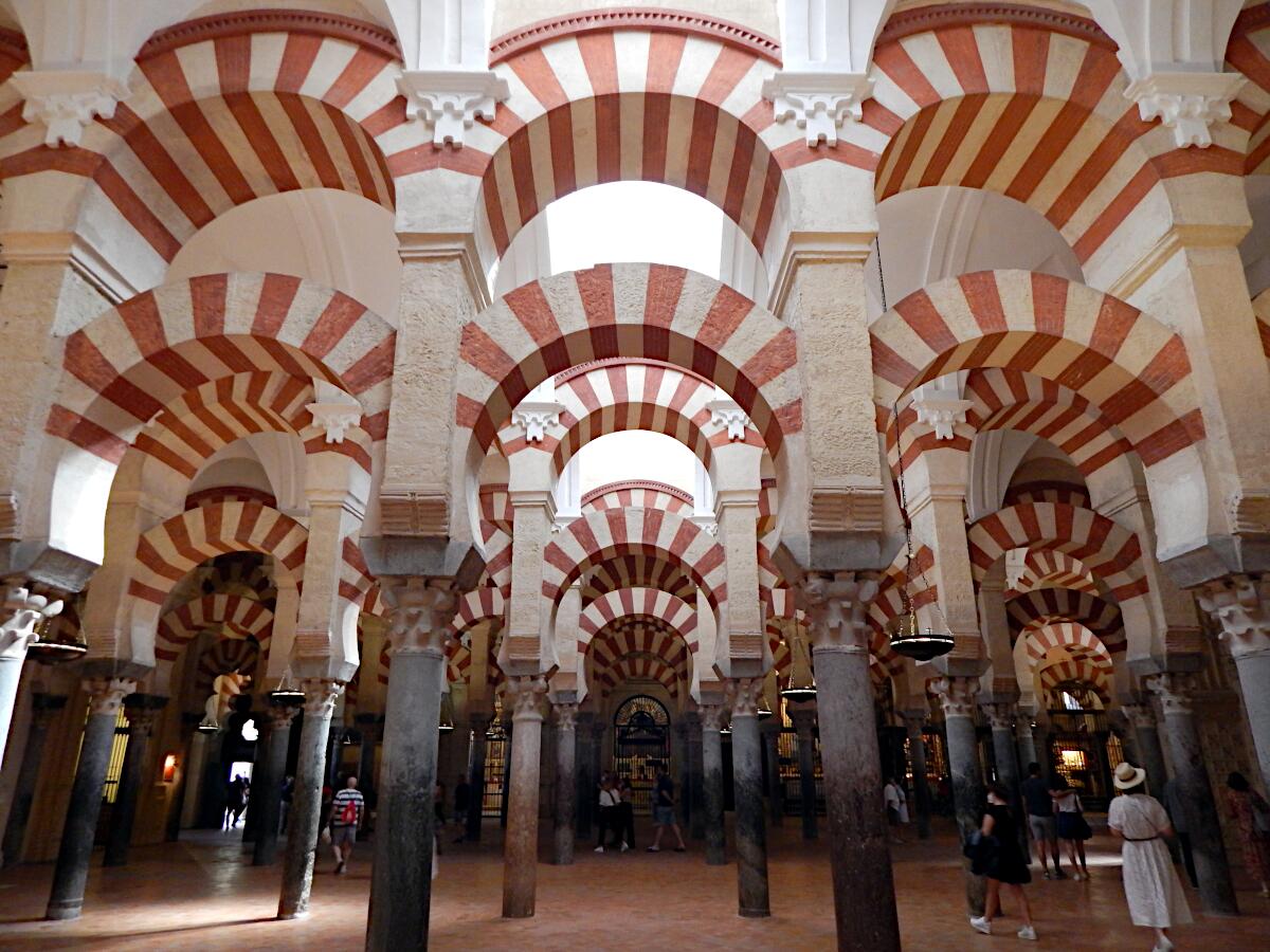 Mezquita-Catedral de C�rdoba (ab 785) - 19-schiffiger Betsaal