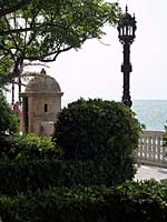 C�diz - Parque Genov�s