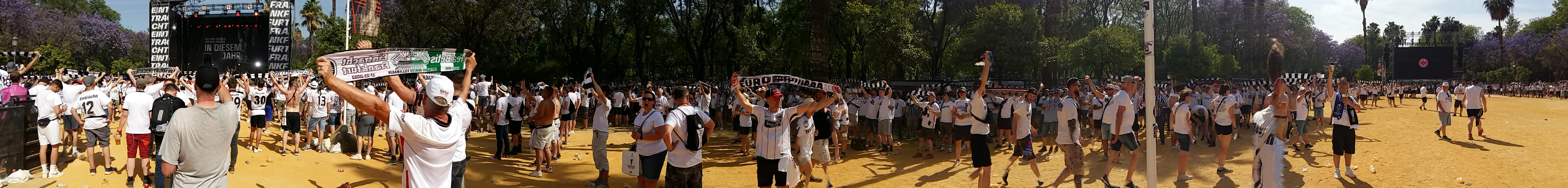 Jardines del Prado de San Sebasti�n - 3 Stunden 35 Min. bis Anpfiff