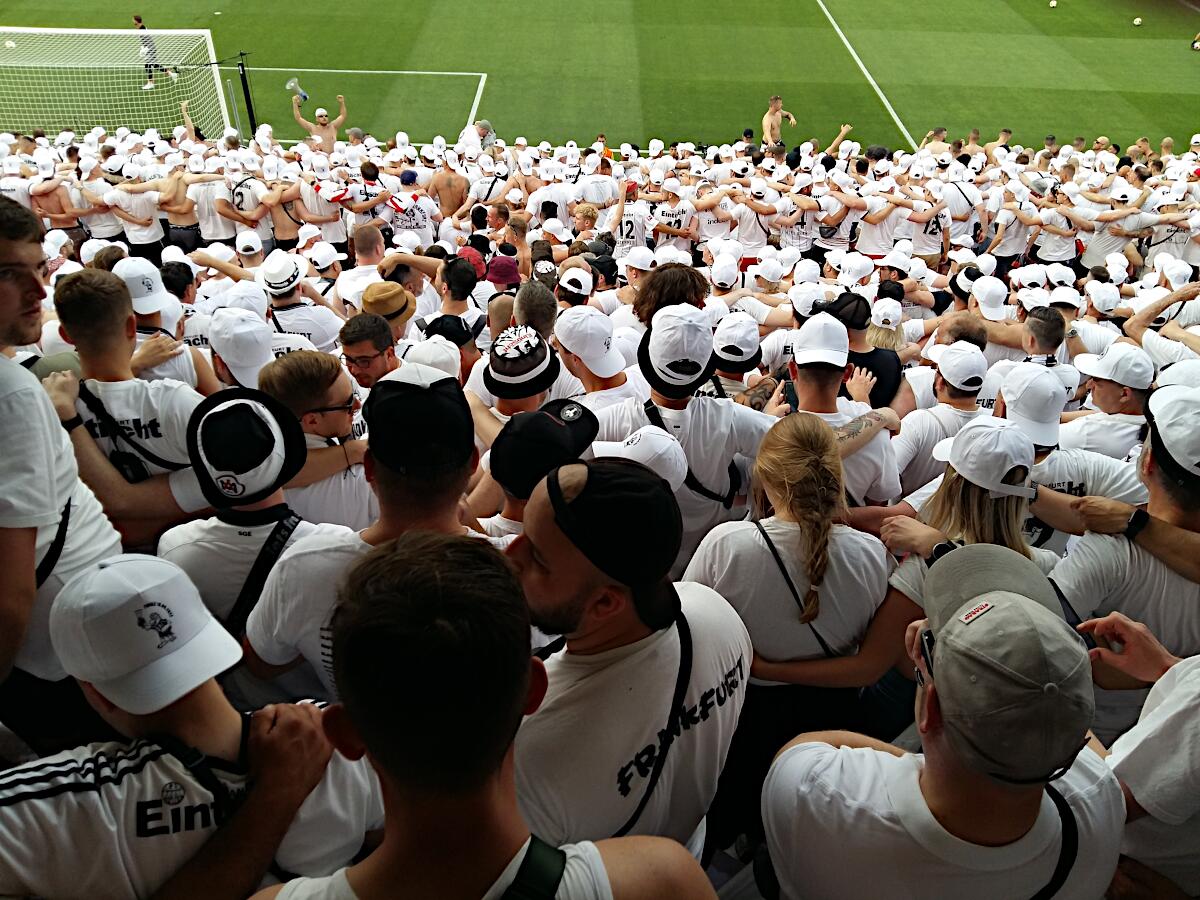 Estadio Ram�n S�nchez Pizju�n - 36 Min. bis Anpfiff