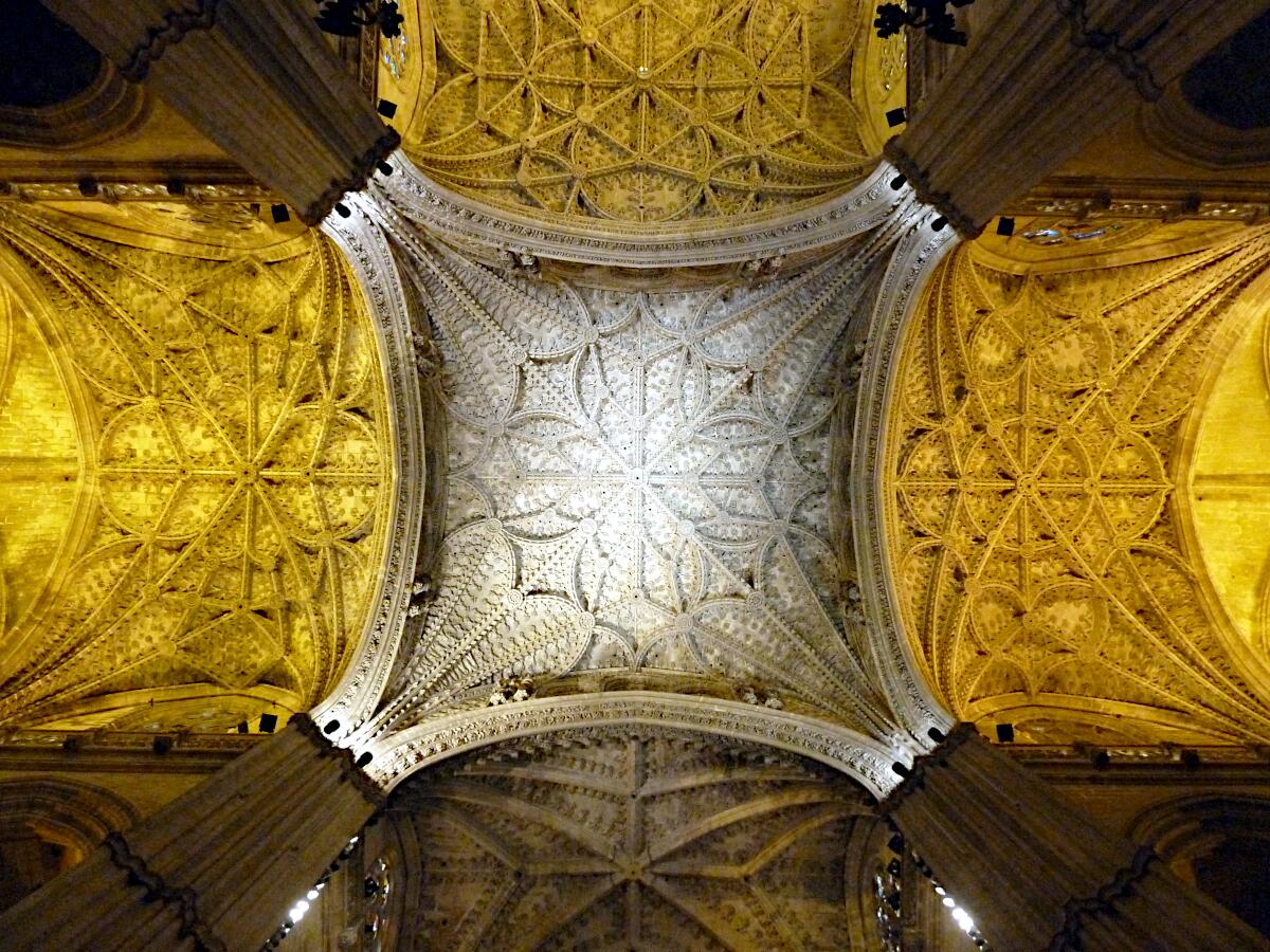 Catedral de Santa Mara de la Sede (1401-1519) - Bveda de estrella