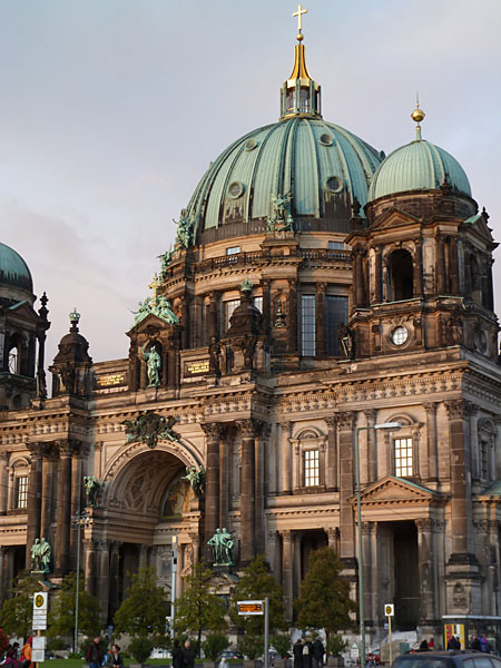 Karl-Liebknecht-Strae - Berliner Dom