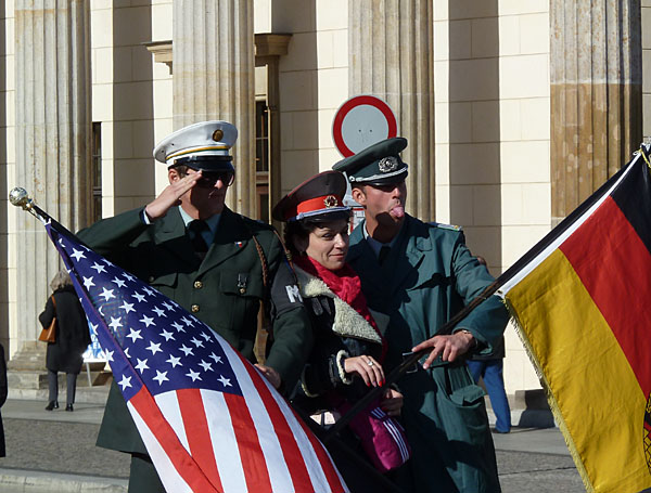 Pariser Platz - Brandenburger Tor