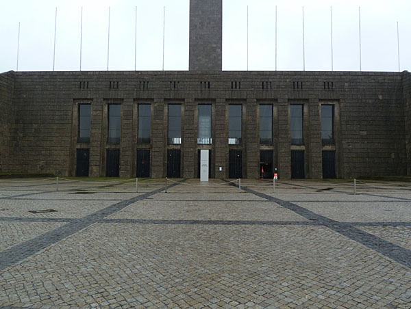 Olympiapark - Maifeldtribnen