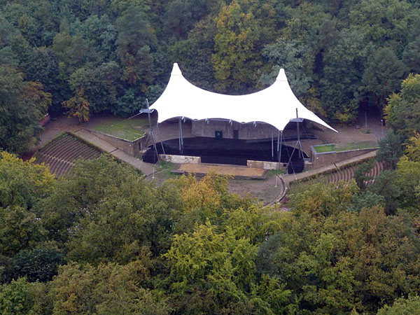 Olympiapark - Waldbhne (Blickrichtung Nordwest vom Glockenturm)