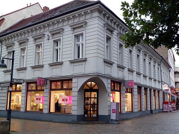 Markt/Ecke Carl-Schurz-Strae
