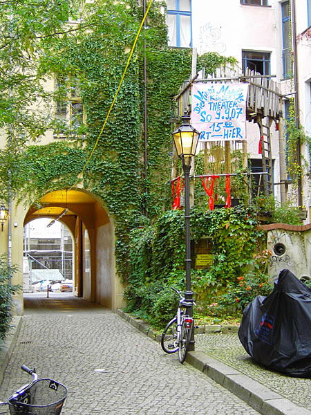 Oranienburger Strae - Heckmann Hfe