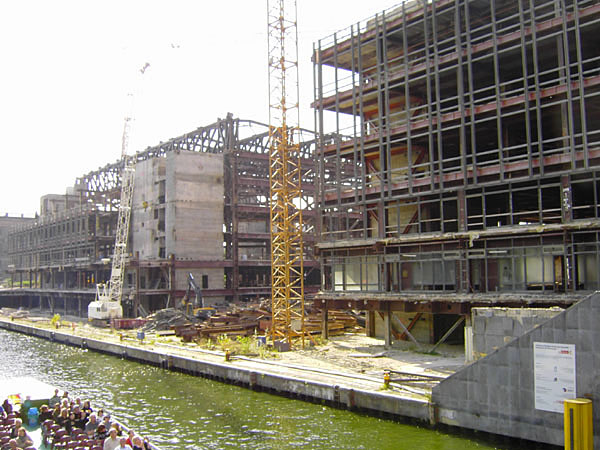 Palast der Republik - Spreeseite