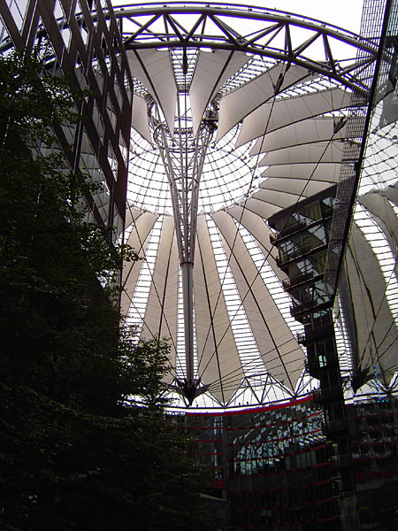 Potsdamer Platz - SonyCenter (Dachkonstruktion Forum)