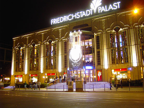 Friedrichstrae - Friedrichstadtpalast