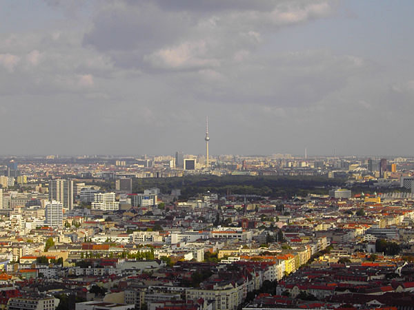 Messegelnde - Blickrichtung Tiergarten und Stadtmitte