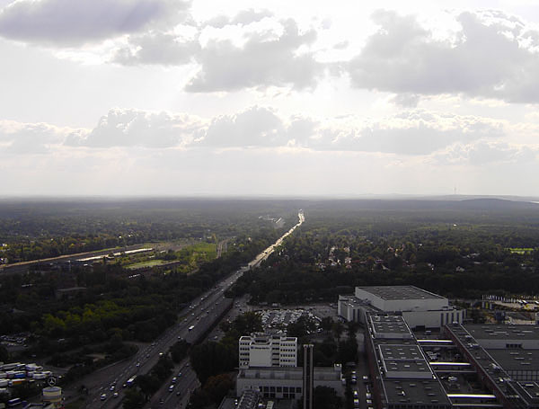 Messegelnde - Blickrichtung Grunewald