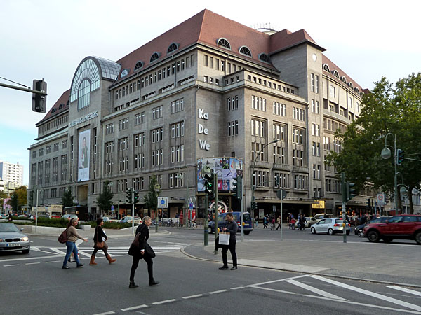 Tauentzienstrae 21-24 - Kaufhaus des Westens