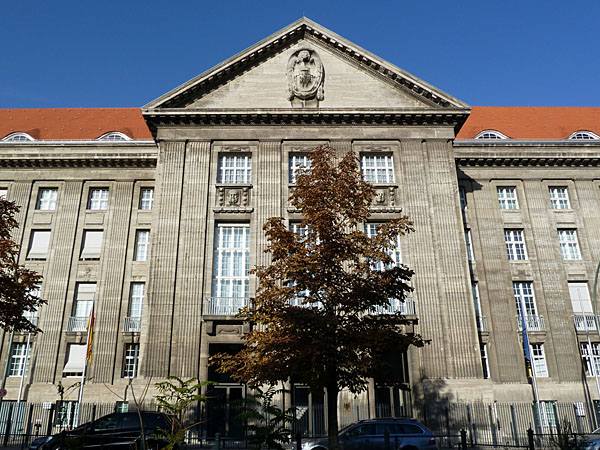 Stauffenbergstrae - Bendlerblock (1911-14), Gedenksttte Deutscher Widerstand