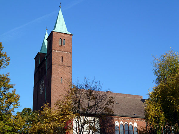 Wikingerufer - Ev. Erlserkirche (1909-12)