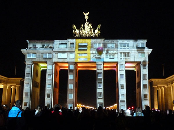 Pariser Platz - Brandenburger Tor (Installation zum 'Festival of Lights')