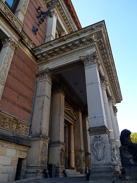 Niederkirchnerstrae - Martin-Gropius-Bau (1877-81)