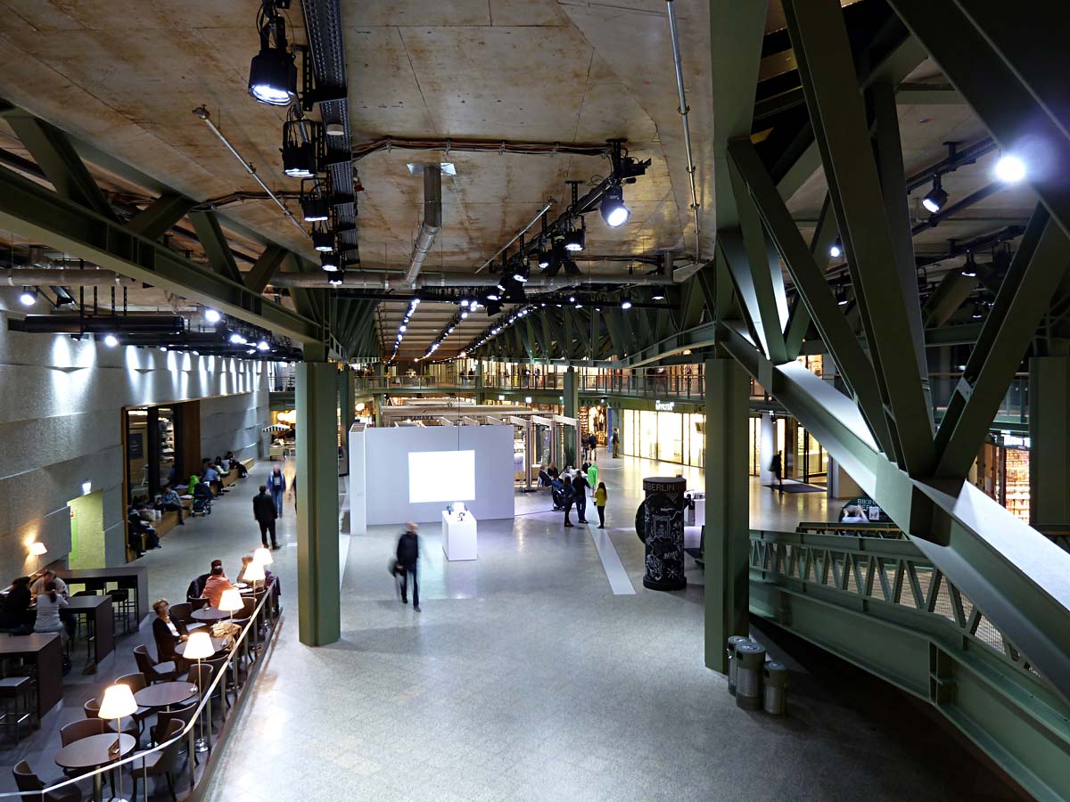 Bikinihaus Berlin (1955-57)
