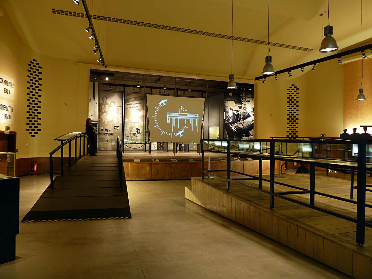 Clayallee - AlliiertenMuseum