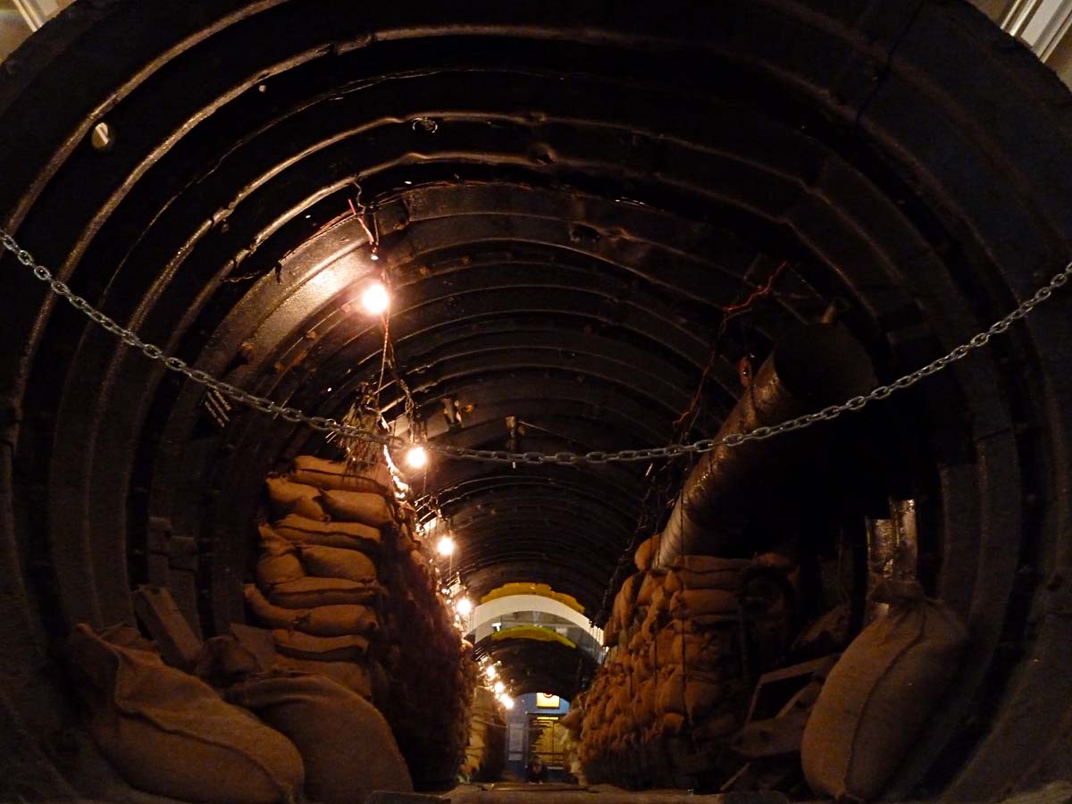 Clayallee - AlliiertenMuseum (Rekonstruktion des Berliner Spionagetunnels von 1953)