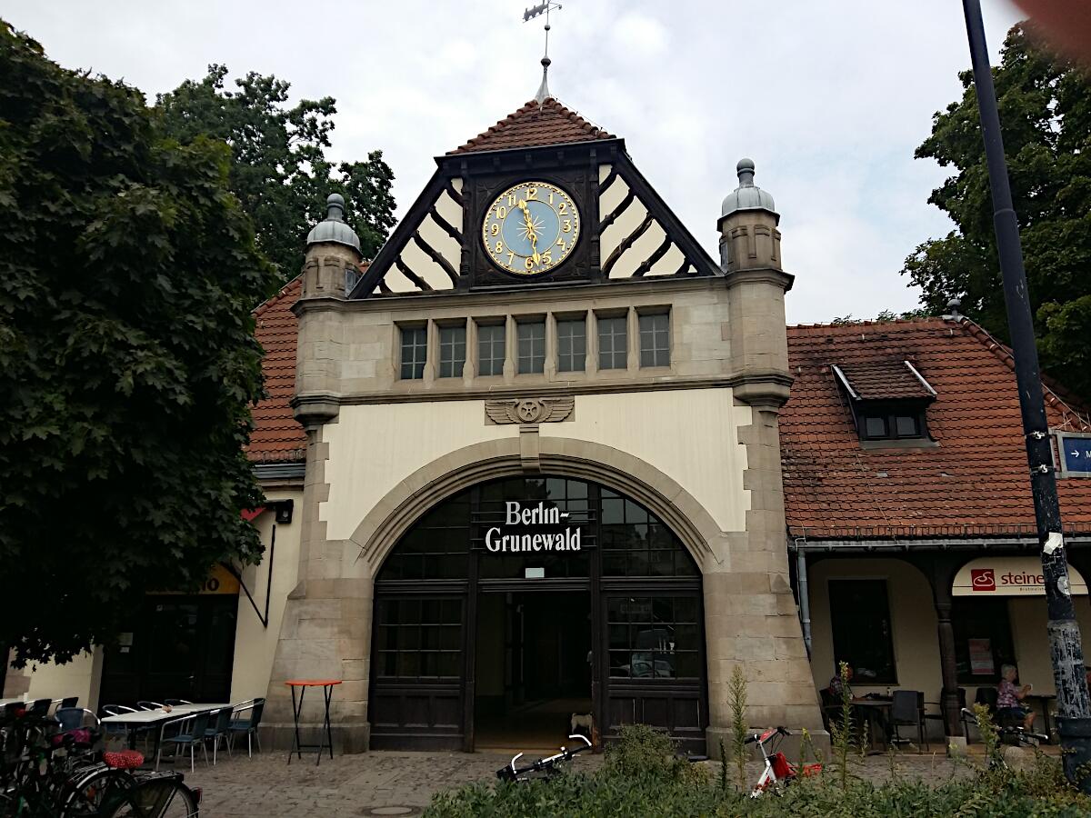 Bahnhof Berlin-Grunewald - Empfangsgebude (1899)