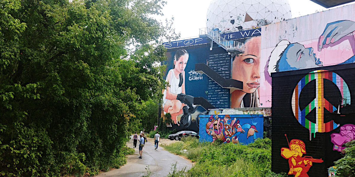 Teufelsberg - ehem. US-Radarabhrstation mit Street Art Galerie