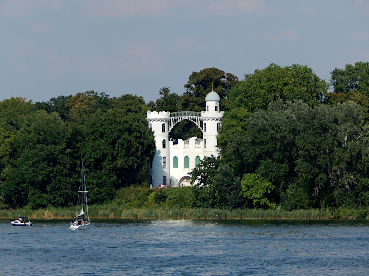 Schloss Pfaueninsel (1794-97)