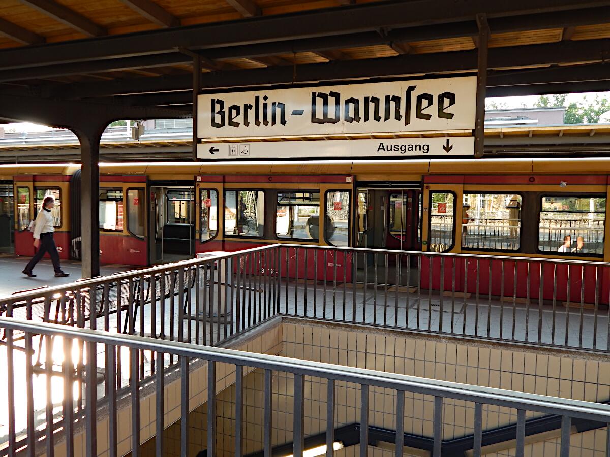 Bahnhof Wannsee