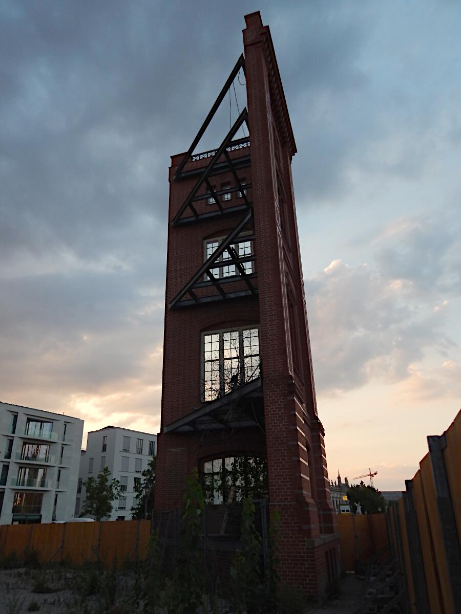 Berliner Bauakademie (1832-36) - rekonstruierte Gebudeecke (2004)