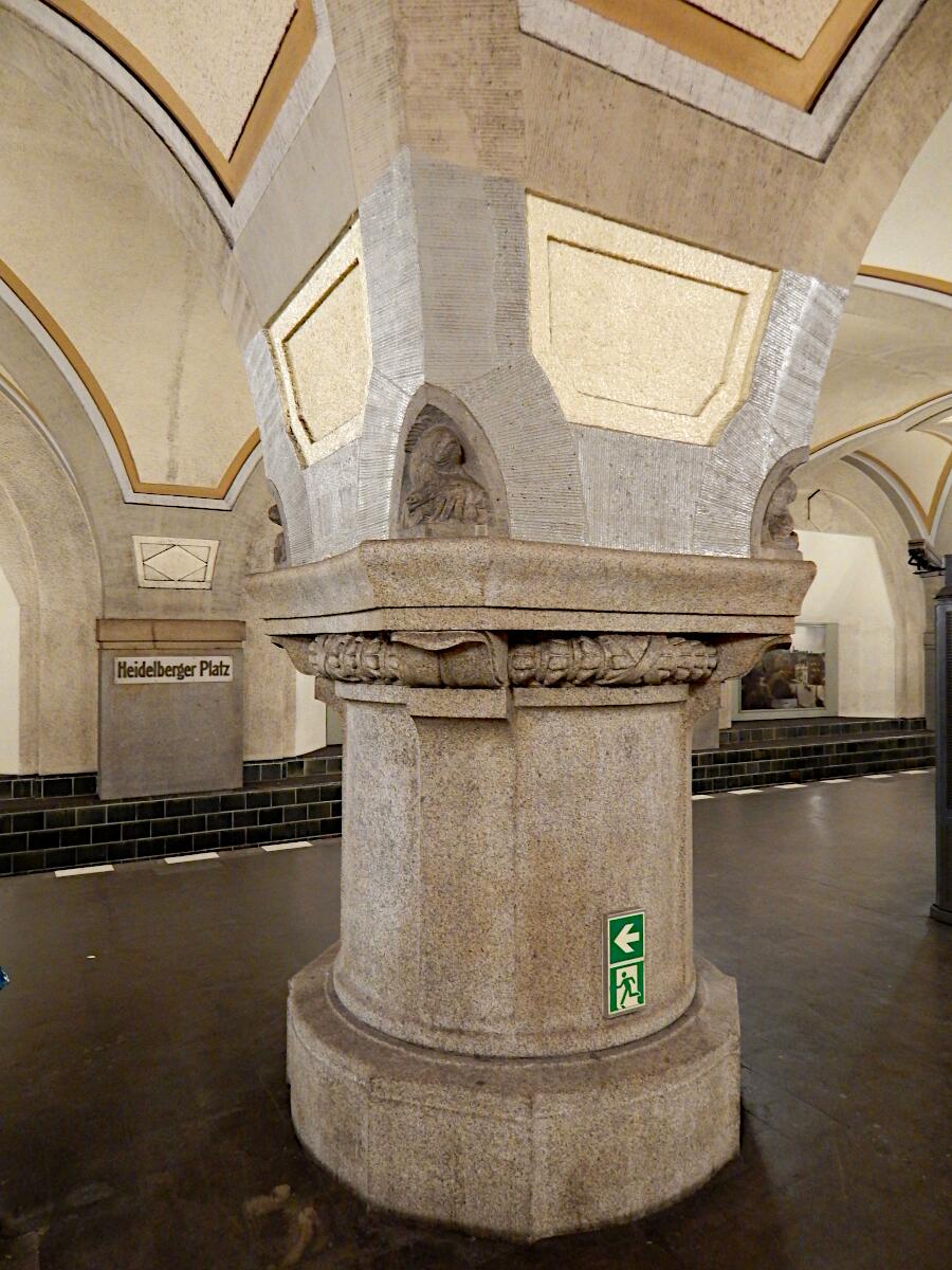 U-Bahnstation Heidelberger Platz (1913)