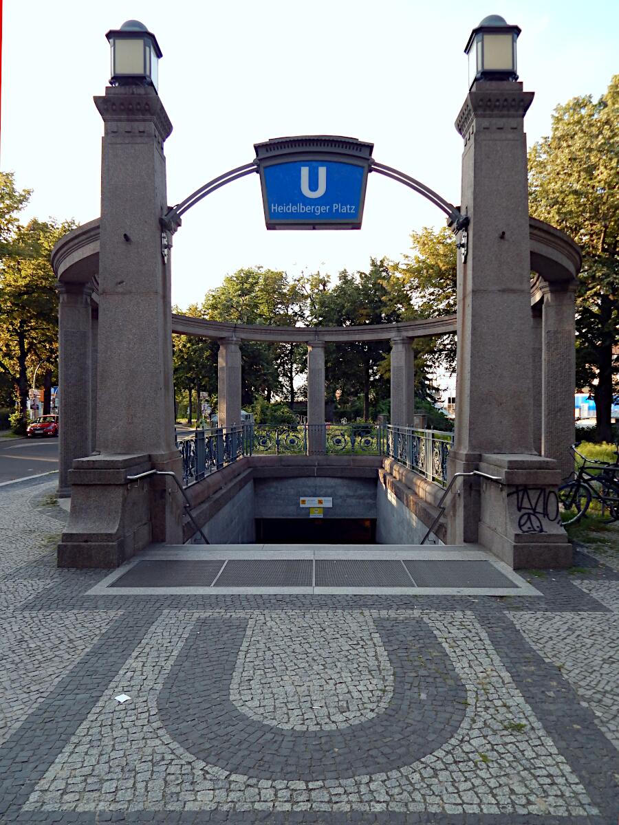 U-Bahnstation Heidelberger Platz (1913)