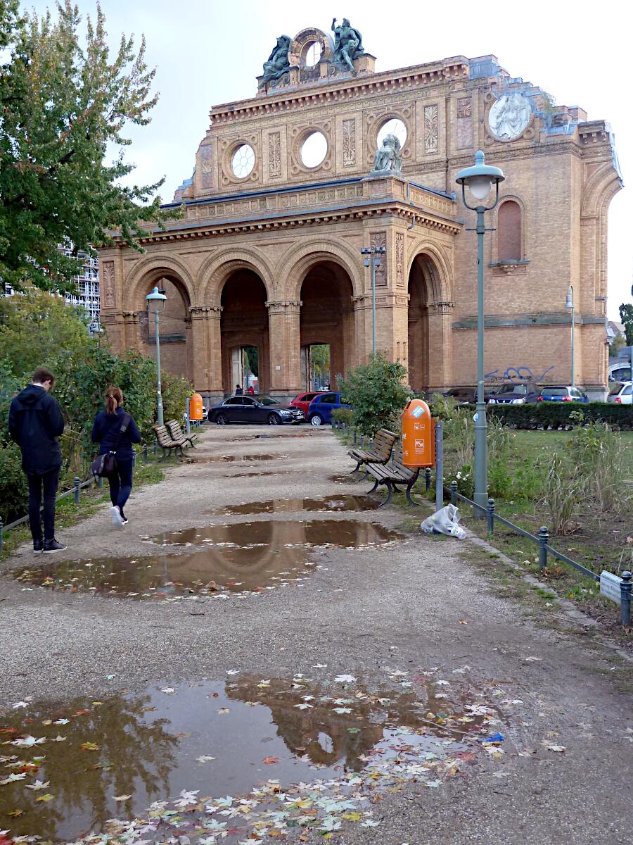 Anhalter Bahnhof - Portikus (1880)