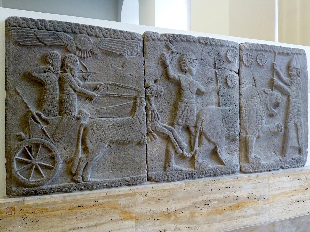 Vorderasiatisches Museum - Mesopotamische Lwenjagd (ca. 750 v.Chr.)