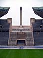Olympiastadion - Marathontor (Blickrichtung West)