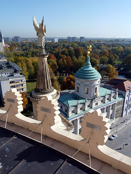 Altes Rathaus und Knobelsdorffhaus - Blick von der Nikolaikirche