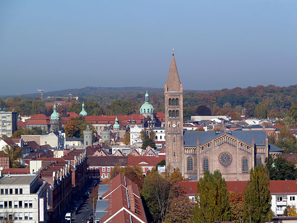 Blick von der Nikolaikirche - Rathaus Potsdam (1902-07), Peter-Pauls-Kirche
