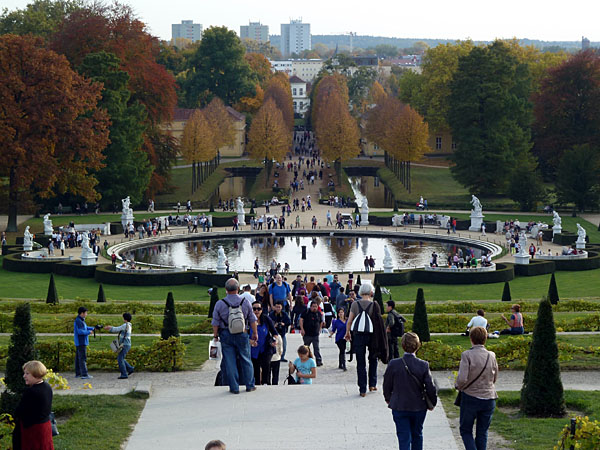 Schlosspark Sanssouci - Parterre mit Brunnenbecken (ab 1745)