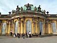 Schloss Sanssouci (1745-47) - Mittelbau