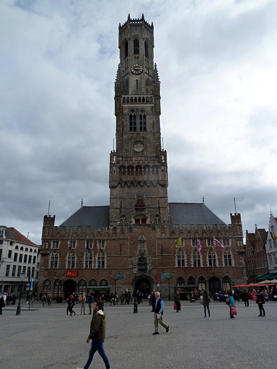 Grote Markt - Belfort van Brugge (ab 1240; 1487; 1822)