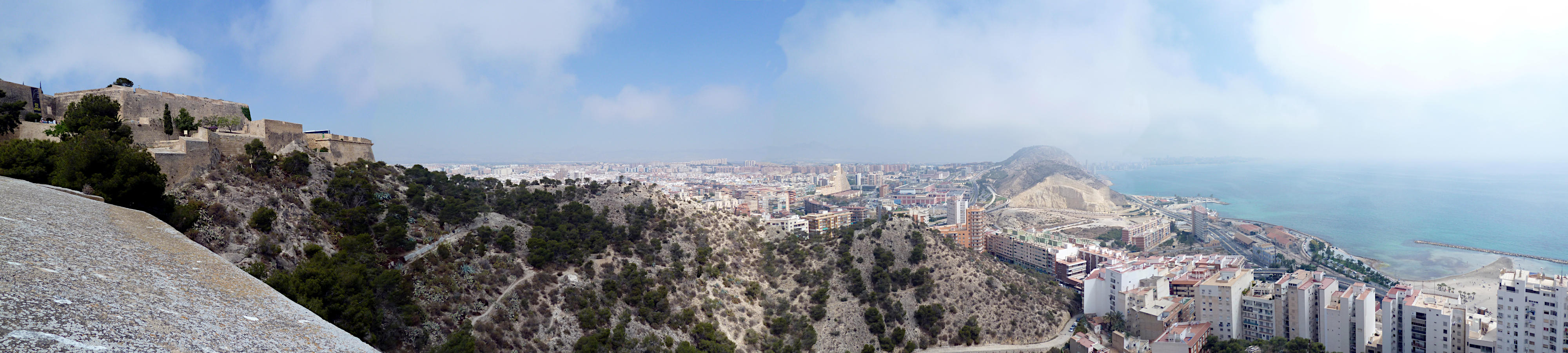 Alacant - Castell de la Santa B�rbara (Blickrichtung Nordost, Serra Grossa)