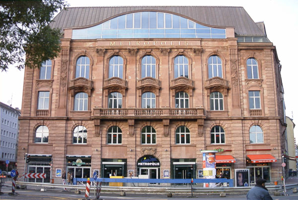 Metropolis - ehem. Volksbildungsheim (1908, 1998)