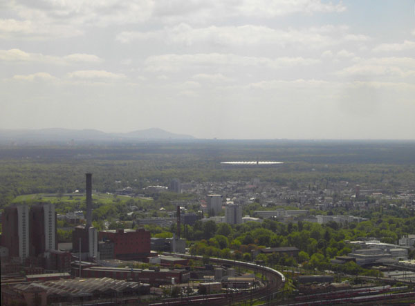 Waldstadion vom Messeturm